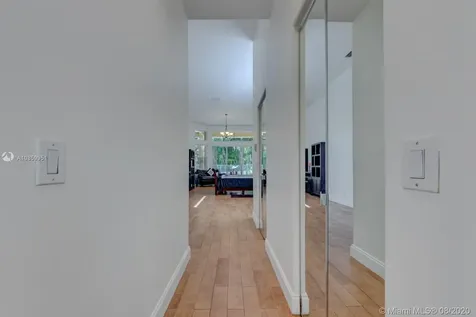 1638 Eagle Bend Weston FL 33327