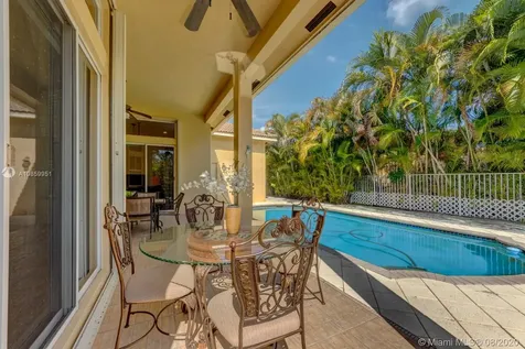 1638 Eagle Bend Weston FL 33327