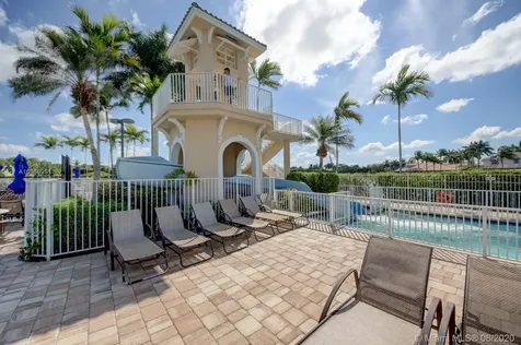 1638 Eagle Bend Weston FL 33327