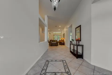 1638 Eagle Bend Weston FL 33327
