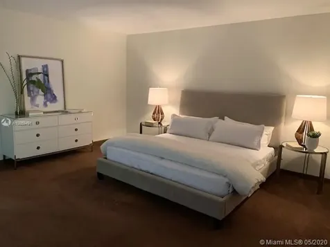11050 Paradela Street Coral Gables FL 33156
