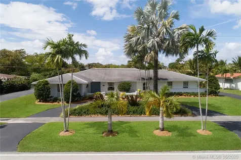 11900 SW 72nd Avenue Pinecrest FL 33156