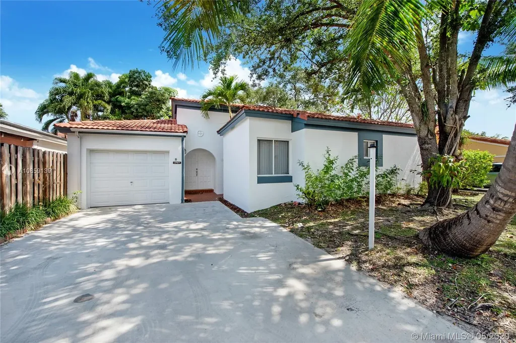 10969 SW 74th Street Miami FL 33173