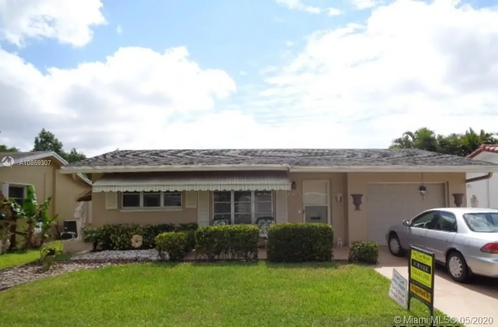 4506 NW 43rd Avenue Tamarac FL 33319