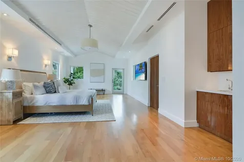 126 Bal Cross Drive Bal Harbour FL 33154
