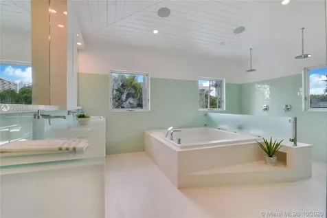 126 Bal Cross Drive Bal Harbour FL 33154