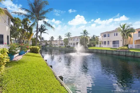 3098 NE 210th Terrace Aventura FL 33180