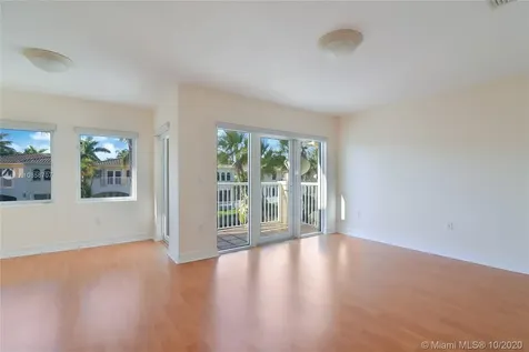 3098 NE 210th Terrace Aventura FL 33180