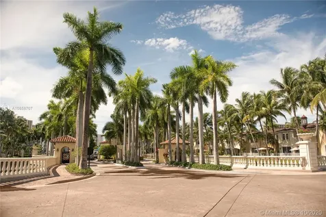 3098 NE 210th Terrace Aventura FL 33180