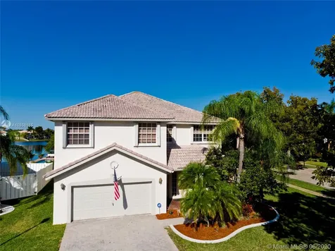 152 SW 164th Avenue Pembroke Pines FL 33027