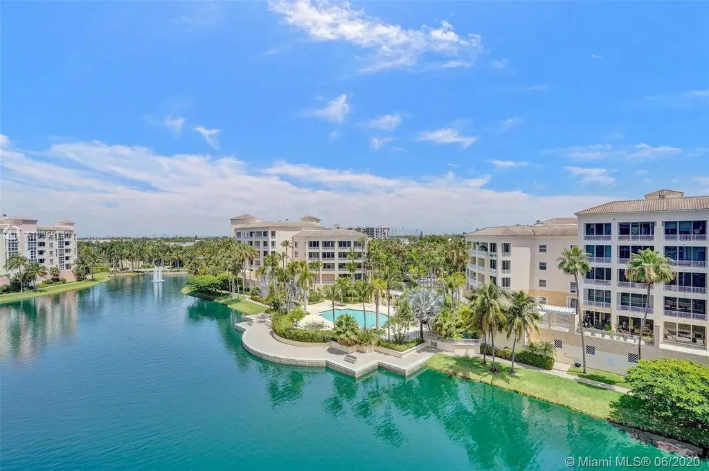 739 Crandon Boulevard Key Biscayne FL 33149