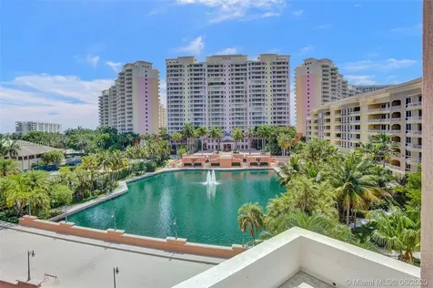 739 Crandon Boulevard Key Biscayne FL 33149
