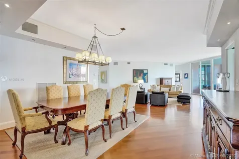 739 Crandon Boulevard Key Biscayne FL 33149