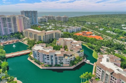 739 Crandon Boulevard Key Biscayne FL 33149