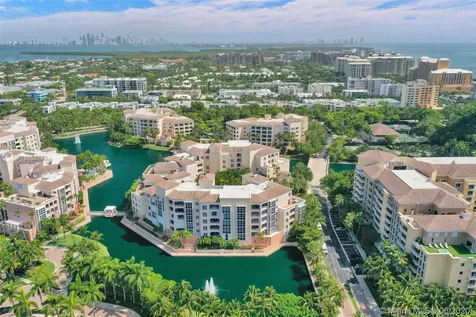 739 Crandon Boulevard Key Biscayne FL 33149