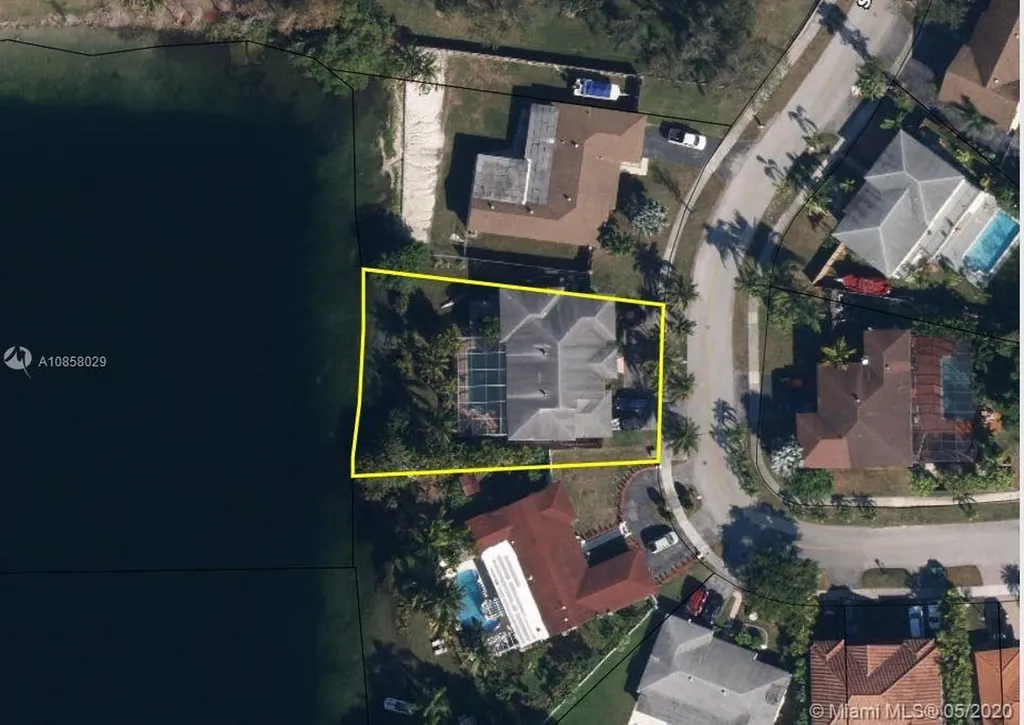 19910 SW 81st Court Cutler Bay FL 33189