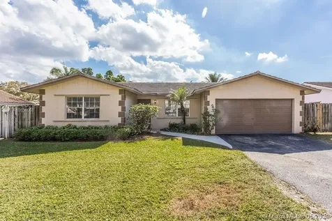 11516 NW 41st Street Coral Springs FL 33065