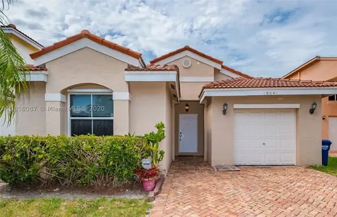 10841 NW 34th Place Coral Springs FL 33065