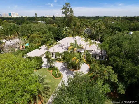 6301 SW 106th Street Pinecrest FL 33156