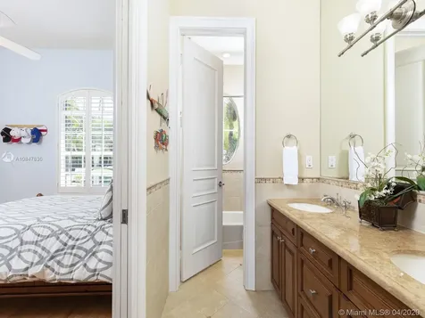 6301 SW 106th Street Pinecrest FL 33156