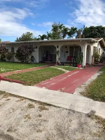 530 E 65th Street Hialeah FL 33013