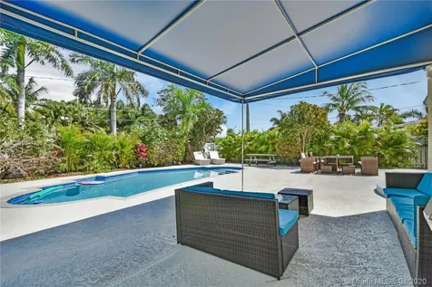 1407 Fletcher Street Hollywood FL 33020