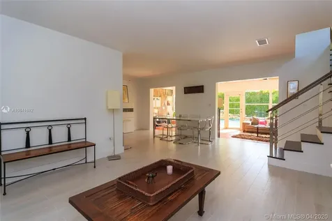 7621 SW 54th Avenue Miami FL 33143