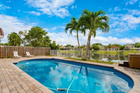 2850 NW 69th Avenue Margate FL 33063