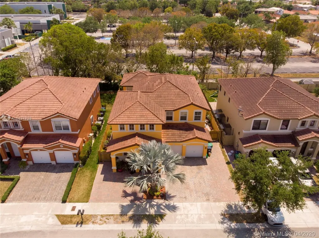 15386 SW 93rd Lane Miami FL 33196