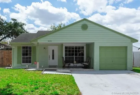 8650 SW 14th Court Pembroke Pines FL 33025