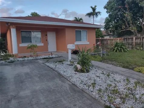 881 NE 4th Place Hialeah FL 33010
