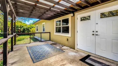 1621 SW 117th Avenue Davie FL 33325