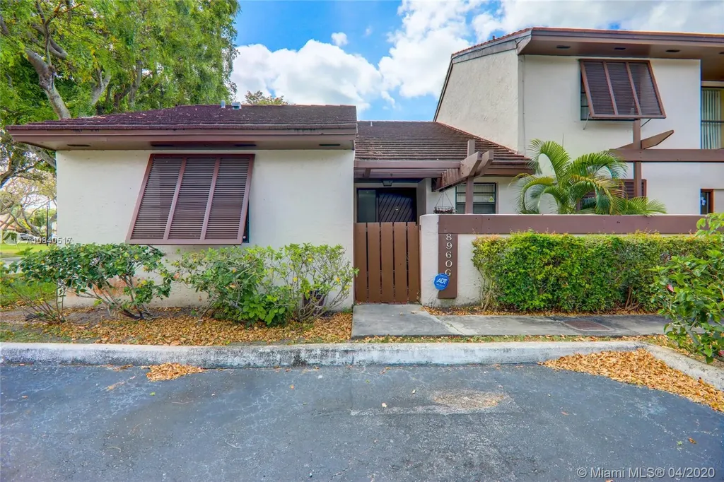 8960 SW 133rd Place Miami FL 33186