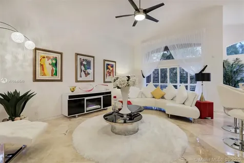 1512 SW 191 Terrace Pembroke Pines FL 33029