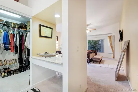 1512 SW 191 Terrace Pembroke Pines FL 33029