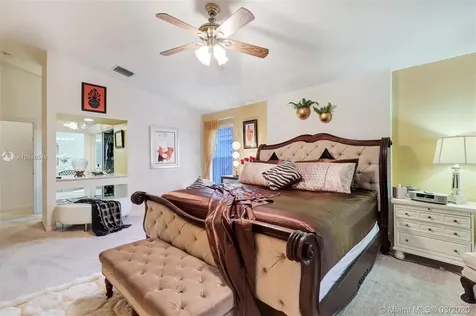 1512 SW 191 Terrace Pembroke Pines FL 33029