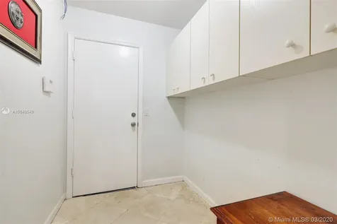 1512 SW 191 Terrace Pembroke Pines FL 33029