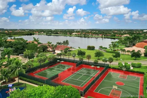 1512 SW 191 Terrace Pembroke Pines FL 33029