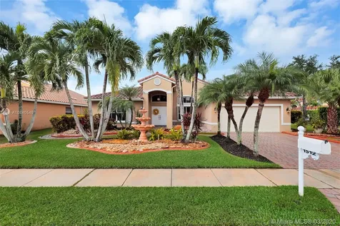 1512 SW 191 Terrace Pembroke Pines FL 33029