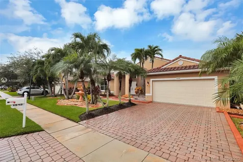 1512 SW 191 Terrace Pembroke Pines FL 33029