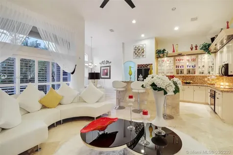 1512 SW 191 Terrace Pembroke Pines FL 33029