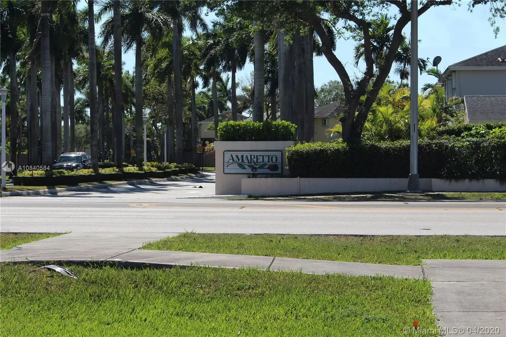 11846 SW 102nd Street Miami FL 33186