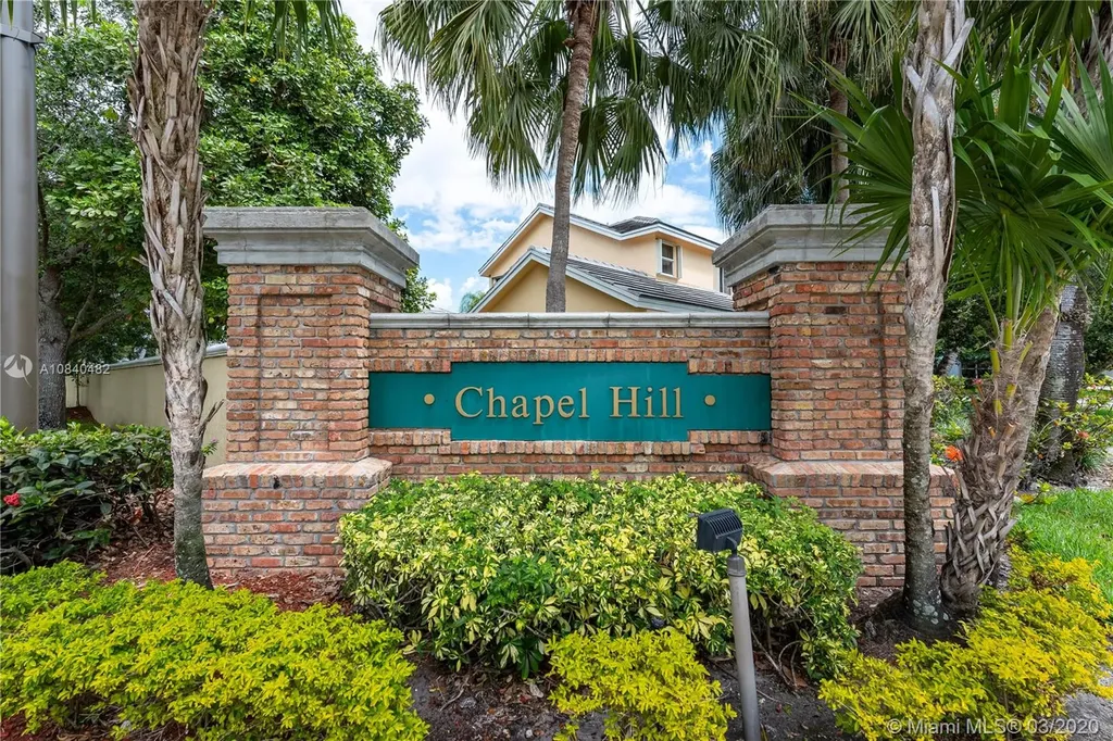 2936 Tall Oak Court Davie FL 33328
