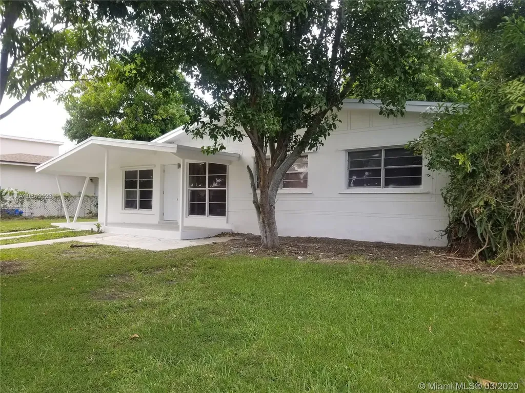 12025 SW 187th Terrace Miami FL 33177