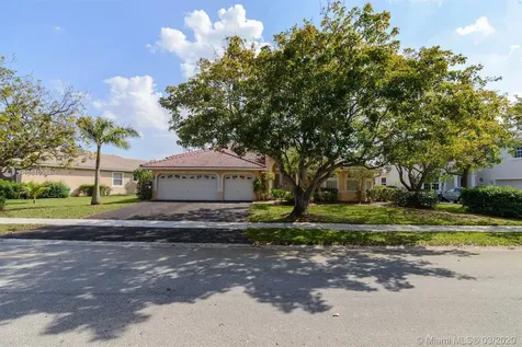 4917 Kensington Circle Coral Springs FL 33076