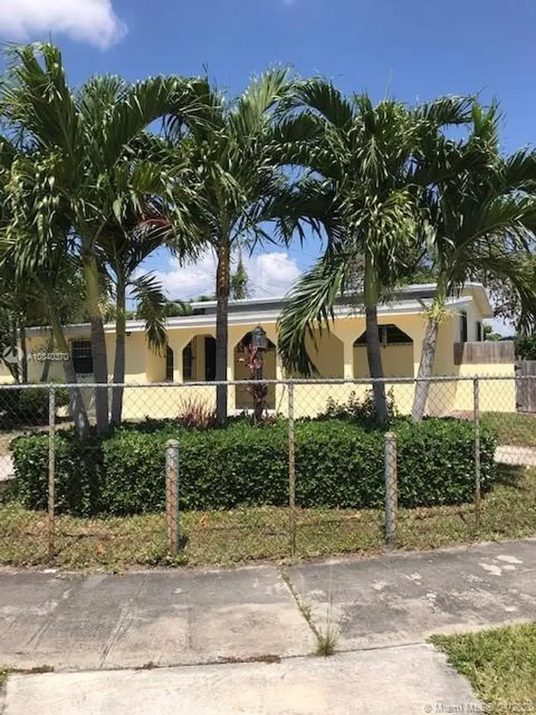 12401 SW 187th Terrace Miami FL 33177