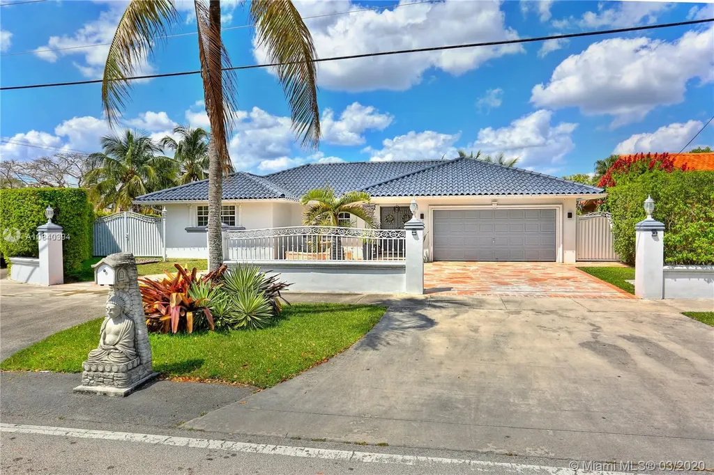 11385 SW 32nd Street Miami FL 33165