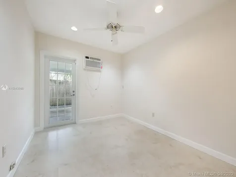 6250 SW 48th Street Miami FL 33155