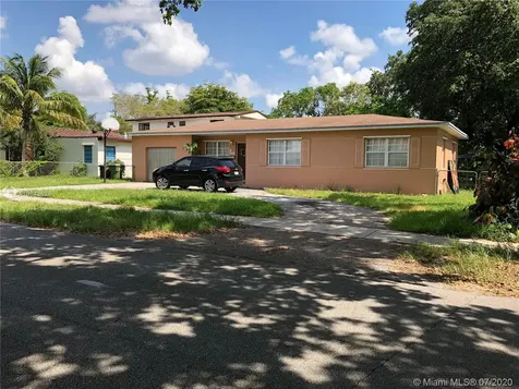 1015 NE 128th Street North Miami FL 33161