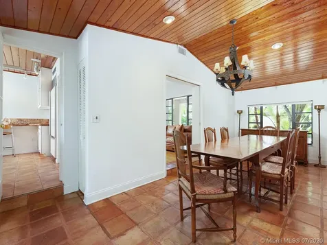 545 Alminar Avenue Coral Gables FL 33146